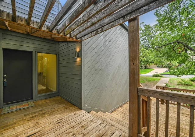 Photo 1 of Single family home for sale at 8804 Mountain Path Cir, Austin, TX 78759 | MLS# 1369227 | Listing updated on 2026-10-24