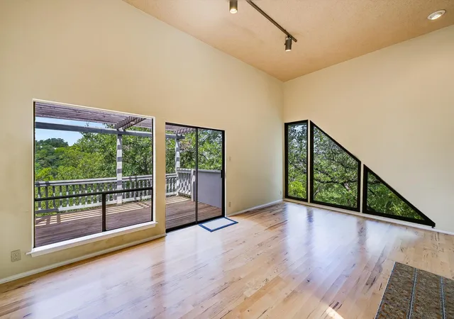 Photo 3 of Single family home for sale at 8804 Mountain Path Cir, Austin, TX 78759 | MLS# 1369227 | Listing updated on 2026-10-24