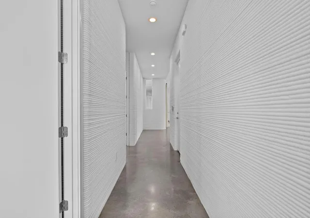 Photo 4 of Single family home for sale at 113 Rough Crk Rd, Georgetown, TX 78628 | MLS# 7455764 | Listing updated on 2026-09-11