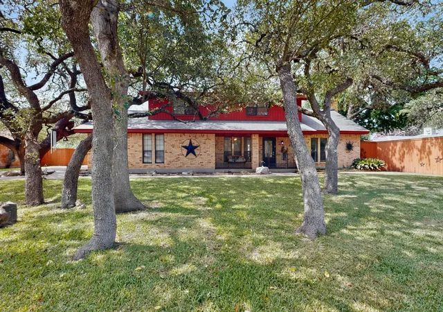 Photo 3 of Single family home for sale at 3311 Sesbania Dr, Austin, TX 78748 | MLS# 9076219 | Listing updated on 2026-09-15