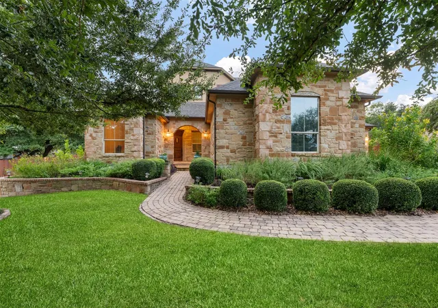 Photo 2 of Single family home for sale at 170 Kinloch Ct, Austin, TX 78737 | MLS# 4893911 | Listing updated on 2026-09-15