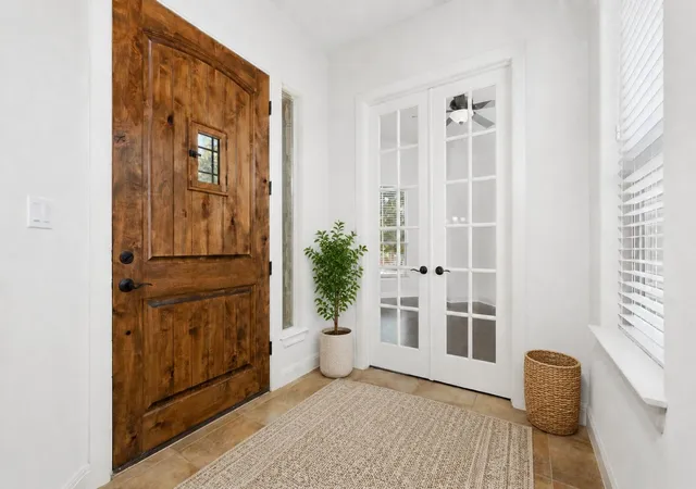 Photo 4 of Single family home for sale at 170 Kinloch Ct, Austin, TX 78737 | MLS# 4893911 | Listing updated on 2026-09-15