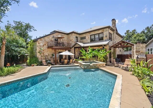 Photo 1 of Single family home for sale at 5503 New Hvn Ct, Austin, TX 78756 | MLS# 7539560 | Listing updated on 2026-10-07
