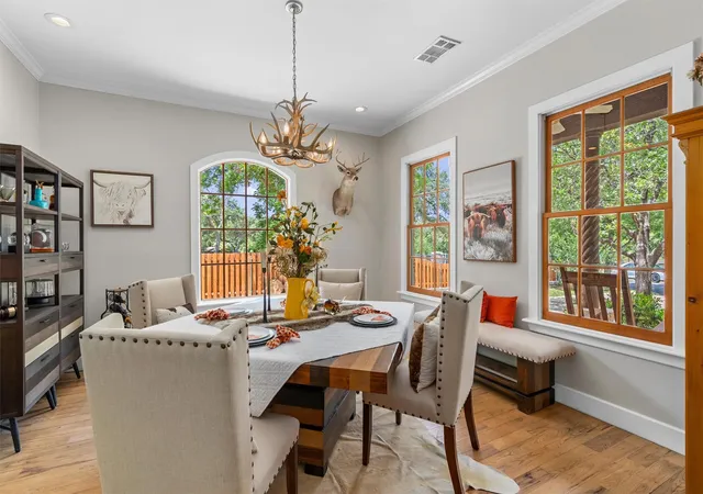 Photo 4 of Single family home for sale at 5503 New Hvn Ct, Austin, TX 78756 | MLS# 7539560 | Listing updated on 2026-10-07