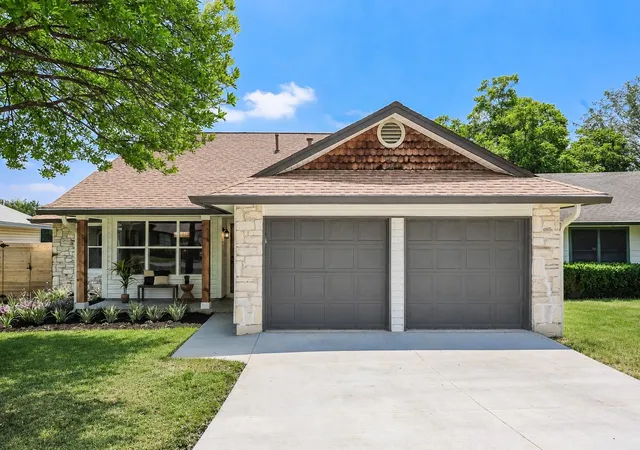 Photo 1 of Single family home for sale at 9911 Woodshire Dr, Austin, TX 78748 | MLS# 8885359 | Listing updated on 2026-10-05