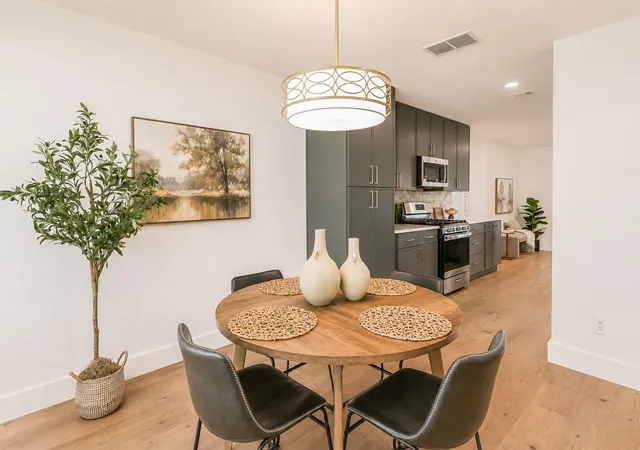 Photo 4 of Single family home for sale at 9911 Woodshire Dr, Austin, TX 78748 | MLS# 8885359 | Listing updated on 2026-10-05