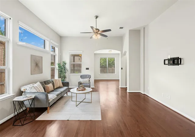 Photo 3 of Single family home for sale at 2704 Santa Ana Ln, Round Rock, TX 78665 | MLS# 2368886 | Listing updated on 2026-09-11