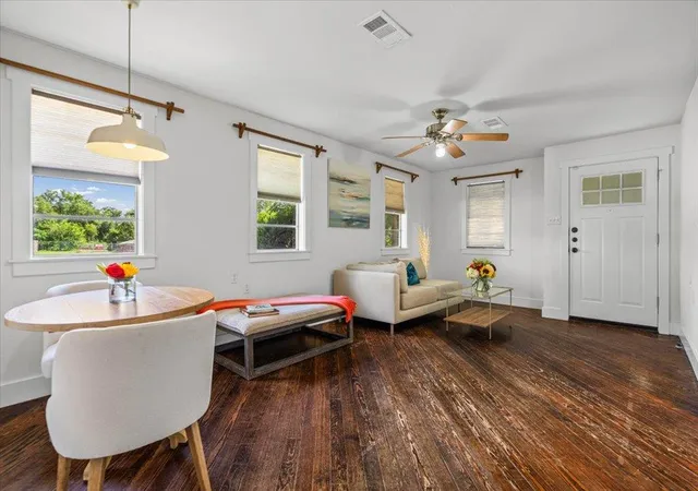 Photo 3 of Single family home for sale at 3606 Abbate Cir, Austin, TX 78721 | MLS# 6619594 | Listing updated on 2026-09-17