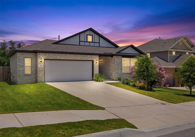 Photo 2 of Single family home for sale at 333 Glenwood Rnch, San Antonio, TX 78210 | MLS# 3294762 | Listing updated on 2026-09-12