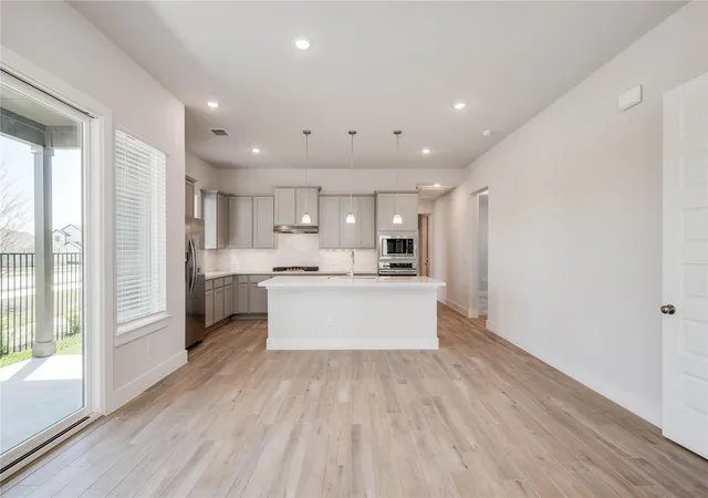Photo 4 of Single family home for sale at 8812 Bestride Bnd, Austin, TX 78744 | MLS# 1019237 | Listing updated on 2026-10-05