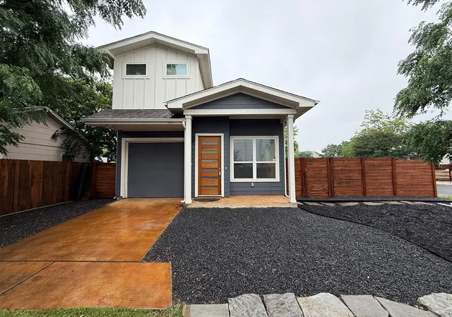 Photo 1 of Sale Pending at 1300 Walnut Ave #B, Austin, TX 78702 | MLS# 9584364 | Listing updated on 2026-09-08