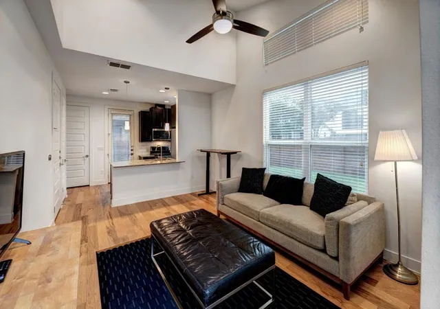 Photo 3 of Sale Pending at 1300 Walnut Ave #B, Austin, TX 78702 | MLS# 9584364 | Listing updated on 2026-09-08