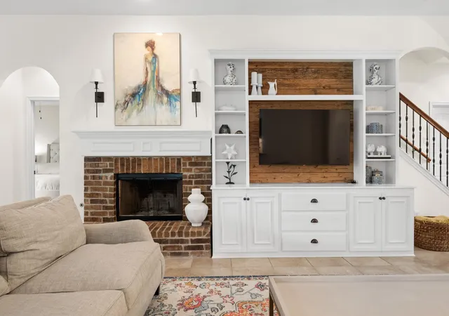 Photo 2 of Single family home for sale at 5025 Pyrenees Pass, Austin, TX 78738 | MLS# 5908379 | Listing updated on 2026-10-30