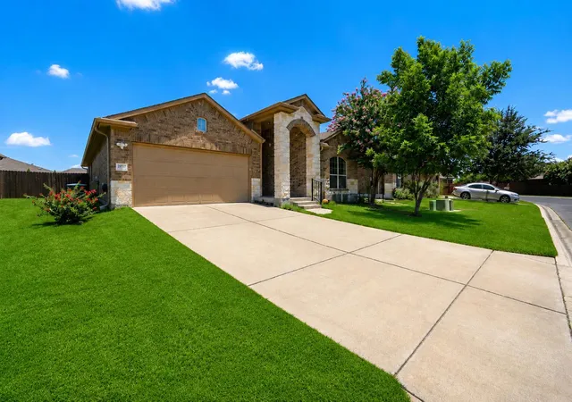 Photo 2 of Single family home for sale at 18717 Leigh Ln, Pflugerville, TX 78660 | MLS# 4250465 | Listing updated on 2026-09-11