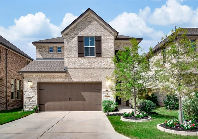Photo 2 of Single family home for sale at 213 Kingsland St, Georgetown, TX 78633 | MLS# 7671946 | Listing updated on 2026-10-25