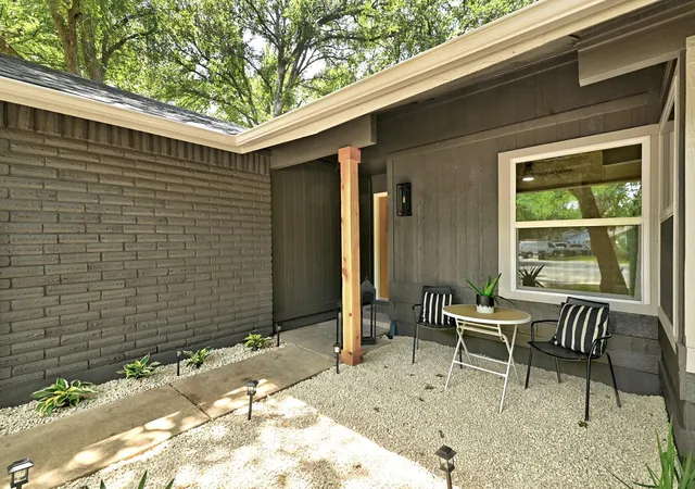 Photo 3 of Sale Pending at 12210 Waxwing Cir, Austin, TX 78750 | MLS# 5240677 | Listing updated on 2026-10-06