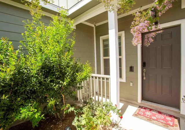 Photo 2 of Single family home for sale at 393 Moon Stone Trl, Buda, TX 78610 | MLS# 2161813 | Listing updated on 2026-09-12