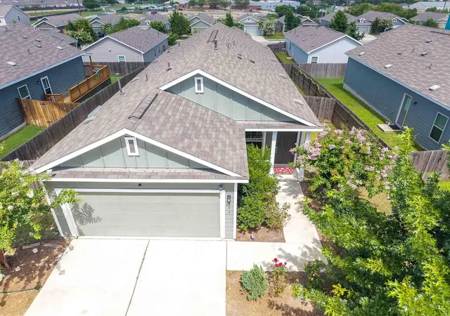 Photo 4 of Single family home for sale at 393 Moon Stone Trl, Buda, TX 78610 | MLS# 2161813 | Listing updated on 2026-09-12