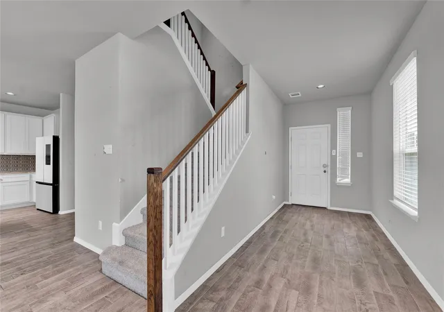 Photo 3 of Single family home for sale at 101 Crescent St, Georgetown, TX 78626 | MLS# 1284109 | Listing updated on 2026-09-15