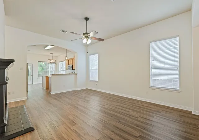 Photo 4 of Single family home for sale at 10013 Isle Royale Way, Austin, TX 78747 | MLS# 5897888 | Listing updated on 2026-10-25