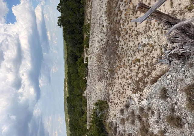 Photo 2 of Sale Pending at 800 Rolling Hills Dr, Wimberley, TX 78676 | MLS# 2040307 | Listing updated on 2026-10-07