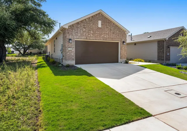 Photo 3 of Sale Pending at 120 Cross Bar St, Georgetown, TX 78633 | MLS# 1918499 | Listing updated on 2026-10-09