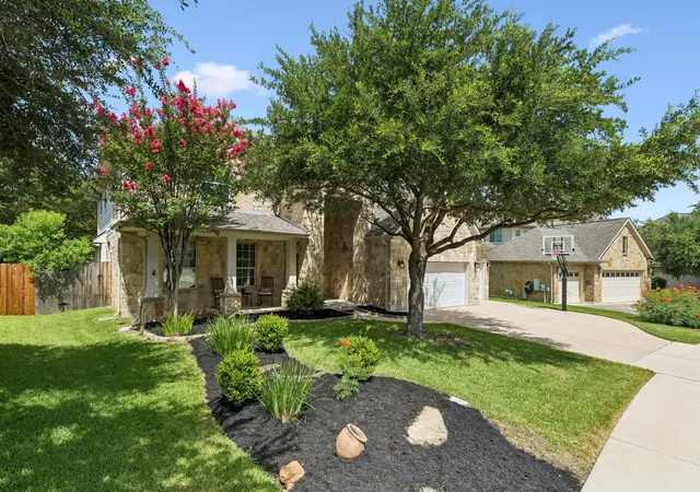 Photo 2 of Single family home for sale at 16517 Along Crk Cv, Austin, TX 78717 | MLS# 7595343 | Listing updated on 2026-09-14