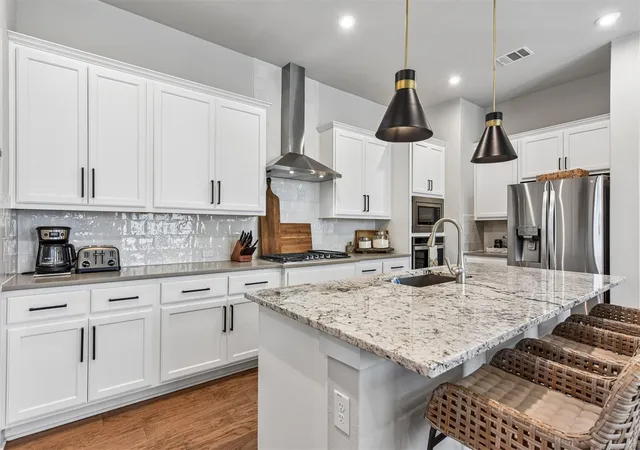 Photo 3 of Single family home for sale at 240 Diamondback Dr, Georgetown, TX 78628 | MLS# 5604445 | Listing updated on 2026-10-27