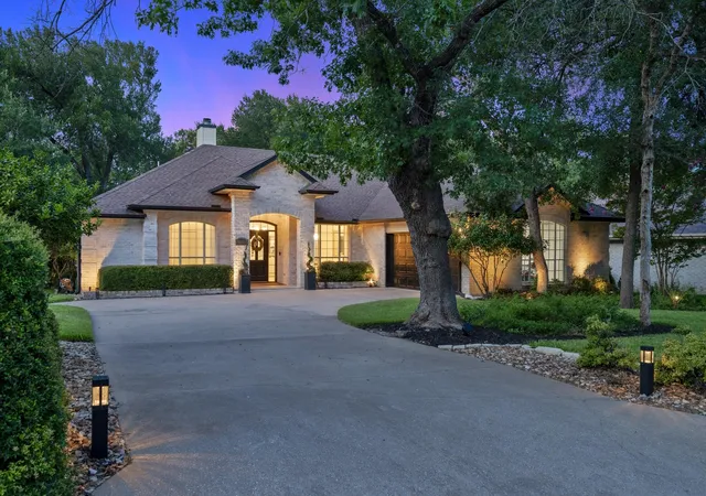 Photo 3 of Single family home for sale at 30115 Saw Grass Trl, Georgetown, TX 78628 | MLS# 1488908 | Listing updated on 2026-09-13