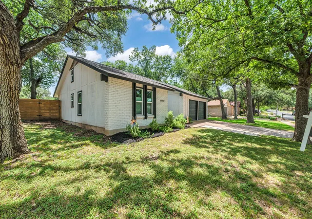 Photo 3 of Single family home for sale at 4901 Powder River Rd, Austin, TX 78759 | MLS# 9206907 | Listing updated on 2026-10-28