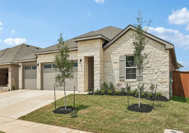Photo 3 of Single family home for sale at 208 Rivers Edge Dr, Georgetown, TX 78628 | MLS# 8360741 | Listing updated on 2026-09-14