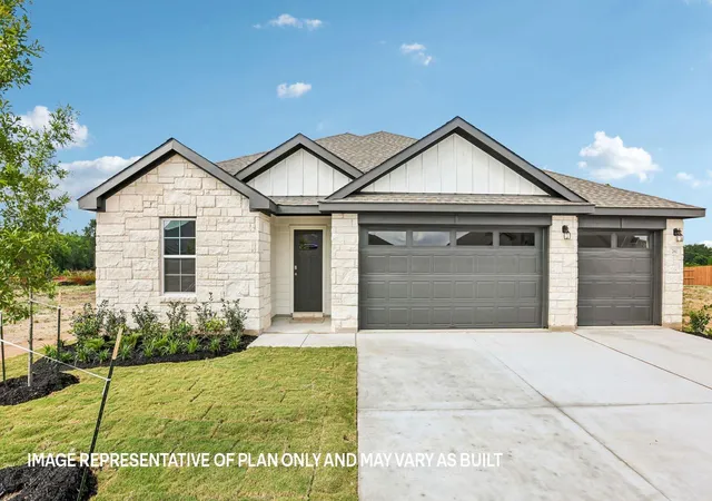 Photo 1 of Sale Pending at 204 Rivers Edge Dr, Georgetown, TX 78628 | MLS# 3928213 | Listing updated on 2026-09-14