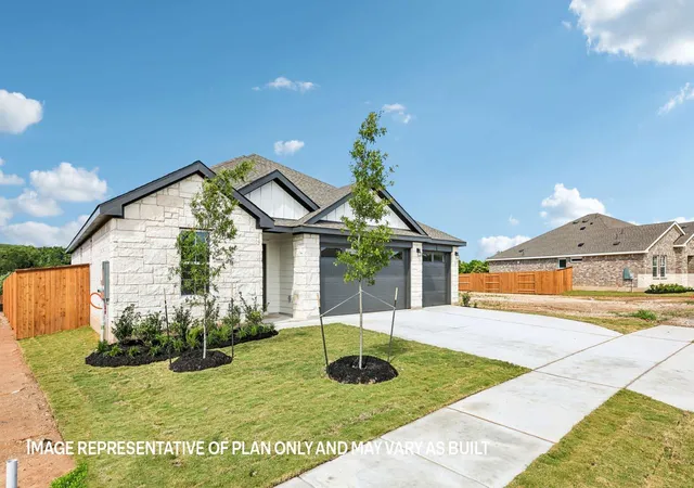 Photo 3 of Sale Pending at 204 Rivers Edge Dr, Georgetown, TX 78628 | MLS# 3928213 | Listing updated on 2026-09-14