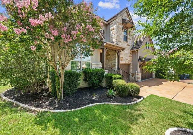 Photo 3 of Single family home for sale at 112 Salinas Cv, Austin, TX 78738 | MLS# 8218660 | Listing updated on 2026-09-22