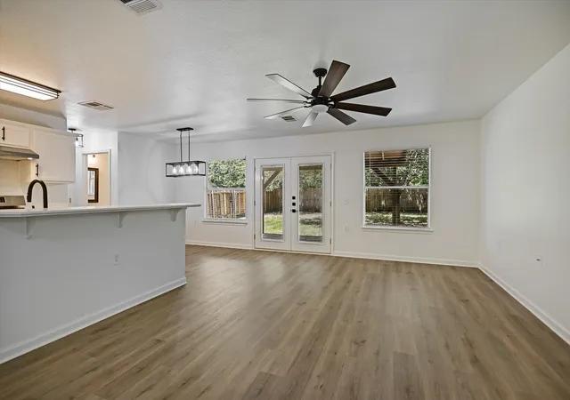Photo 4 of Single family home for sale at 11504 Robert Wooding Dr, Austin, TX 78748 | MLS# 6912237 | Listing updated on 2026-10-17