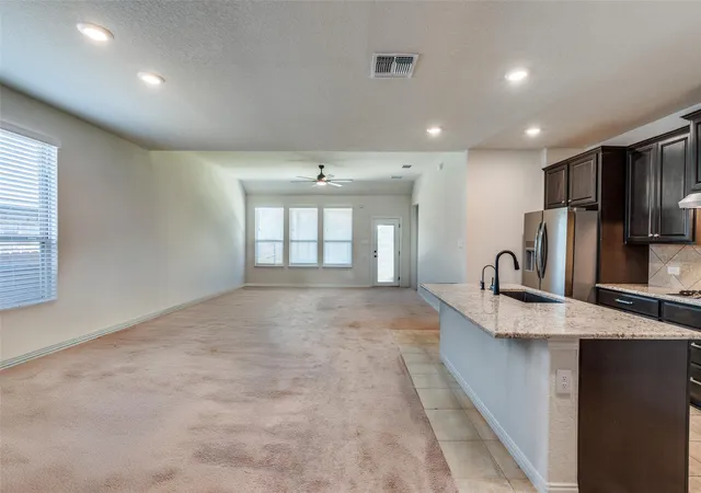 Photo 3 of Single family home for sale at 1624 Stone House Dr, New Braunfels, TX 78132 | MLS# 1072826 | Listing updated on 2026-09-12
