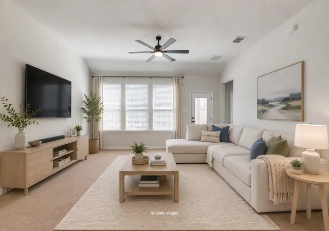 Photo 4 of Single family home for sale at 1624 Stone House Dr, New Braunfels, TX 78132 | MLS# 1072826 | Listing updated on 2026-09-12