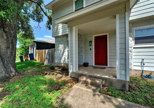 Photo 3 of Sale Pending at 12332 Havelock Dr, Austin, TX 78759 | MLS# 8015069 | Listing updated on 2026-09-15