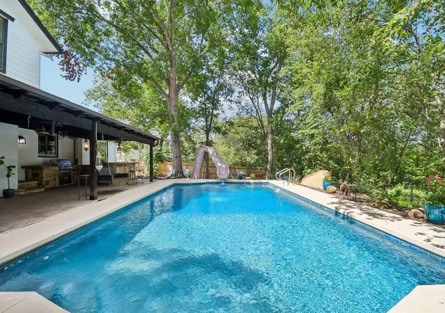 Photo 1 of Single family home for sale at 9203 Comburg Dr, Austin, TX 78748 | MLS# 4113954 | Listing updated on 2026-09-15