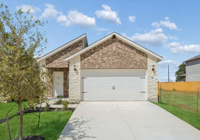 Photo 1 of Sale Pending at 309 Brg Deck Loop, Kyle, TX 78640 | MLS# 8028777 | Listing updated on 2026-10-01