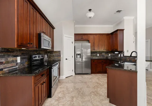 Photo 3 of Single family home for sale at 10025 Janet Loop, Dripping Springs, TX 78620 | MLS# 4334003 | Listing updated on 2026-09-14