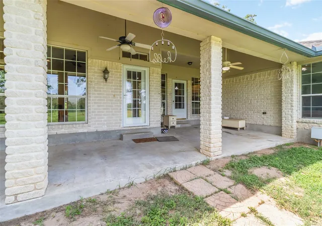 Photo 3 of Single family home for sale at 1208 Jeddo Rd, Rosanky, TX 78953 | MLS# 6629222 | Listing updated on 2026-09-13