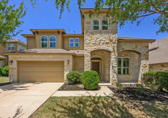 Photo 1 of Single family home for sale at 608 Royal Burgess Dr, Round Rock, TX 78664 | MLS# 8203373 | Listing updated on 2026-09-12