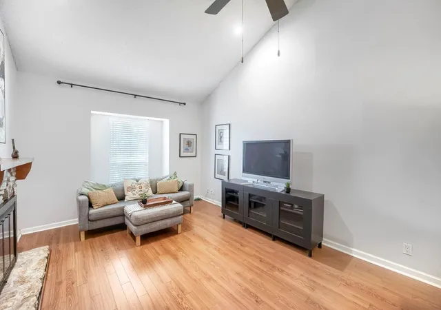 Photo 4 of Townhouse for sale at 1706 Timberwood Dr, Austin, TX 78741 | MLS# 6623651 | Listing updated on 2026-09-14