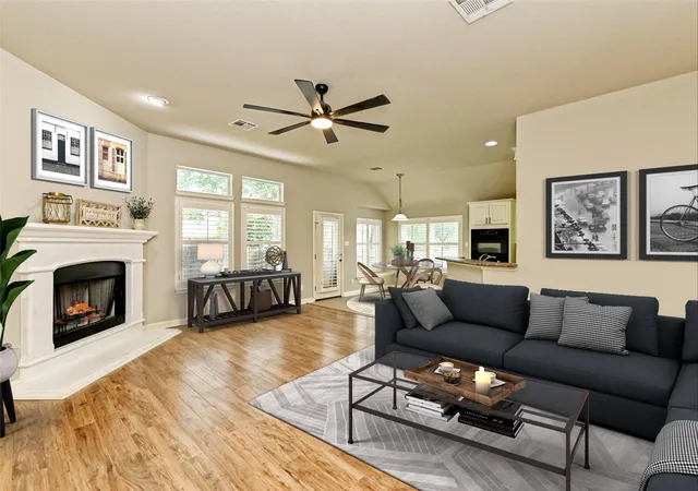 Photo 1 of Single family home for sale at 10009 Buffalo Lake Ln, Austin, TX 78747 | MLS# 7000035 | Listing updated on 2026-10-15