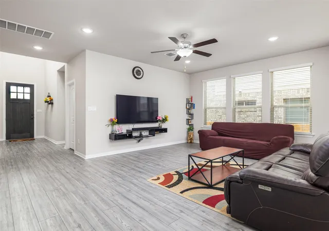 Photo 3 of Single family home for sale at 1509 Blue Crk Ln, Georgetown, TX 78628 | MLS# 8537099 | Listing updated on 2026-09-18