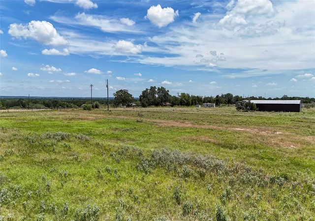 Photo 4 of Land for sale at Lot 4 Fox Ln, Lockhart, TX 78644 | MLS# 9056786 | Listing updated on 2026-09-11