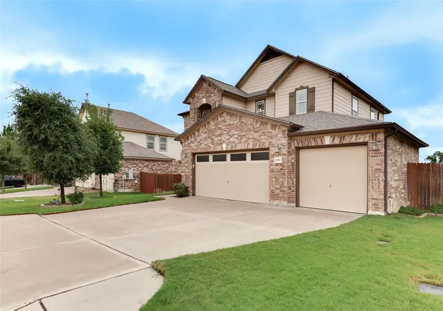 Photo 2 of Sale Pending at 1059 Toltec Trl, Georgetown, TX 78626 | MLS# 4007338 | Listing updated on 2026-09-15