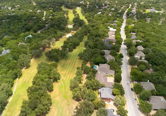 Photo 3 of Single family home for sale at 430 Champions Dr, Georgetown, TX 78628 | MLS# 2677055 | Listing updated on 2026-10-02