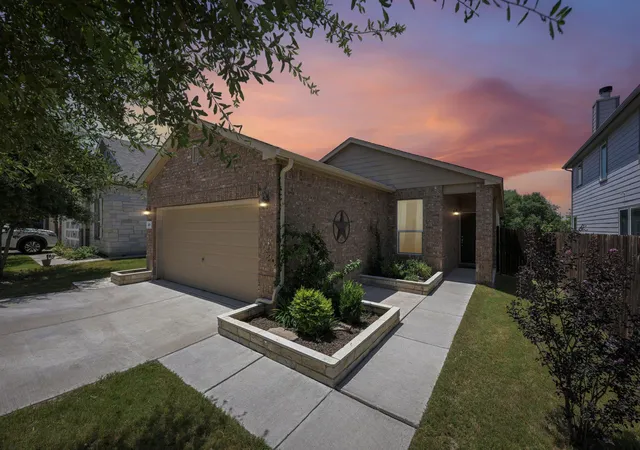 Photo 1 of Single family home for sale at 428 Los Cobos Ln, Georgetown, TX 78626 | MLS# 5166540 | Listing updated on 2026-09-15